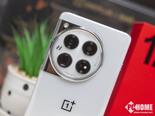 一加13配置曝光：搭载2K LTPO定制高规格国产屏