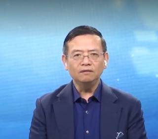 视频|未来AI将颠覆90%的行业！但斌2025投资展望：全面拥抱AI浪潮 关注三大方向机会