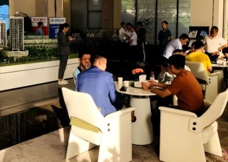 日记[中祥配资]实探沪深楼市！售楼处大排长龙，市场有望进入政策兑现期
