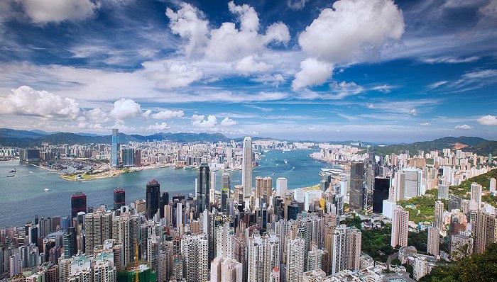 资讯:峰瑞资本官网香港楼市“撤辣”三个月后热情消退，地产股走低-第1张图片