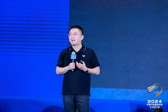 极越CEO夏一平：车不是用来开的，未来汽车将演变为机器人形态-第1张图片