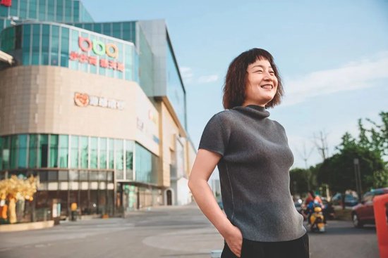 “吃了没？”“一定要开心快乐”，两句话道出胖东来现实和理念的两面-第5张图片