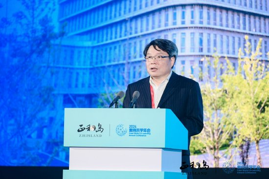 吴晓华：临港人的梦想对内对标深圳浦东，对外对标香港、新加坡、伦敦-第1张图片