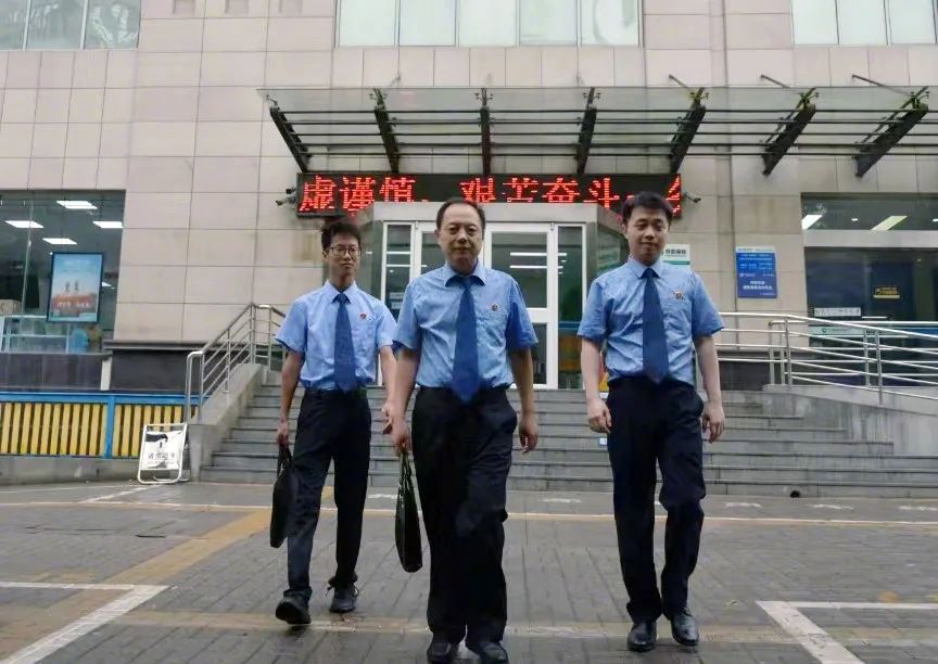 亿元债权被查封冻结，原被告双方竟调解结案？｜今晚九点半-第2张图片