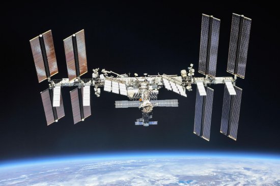 SpaceX获NASA价值8.43亿美元合同，建造用于国际空间站退役的航天器-第1张图片