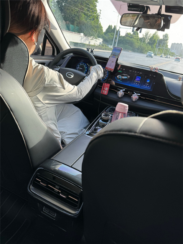 可选女司机、拉黑臭车、携带宠物、AA车费：网约车还能这么玩？-第12张图片