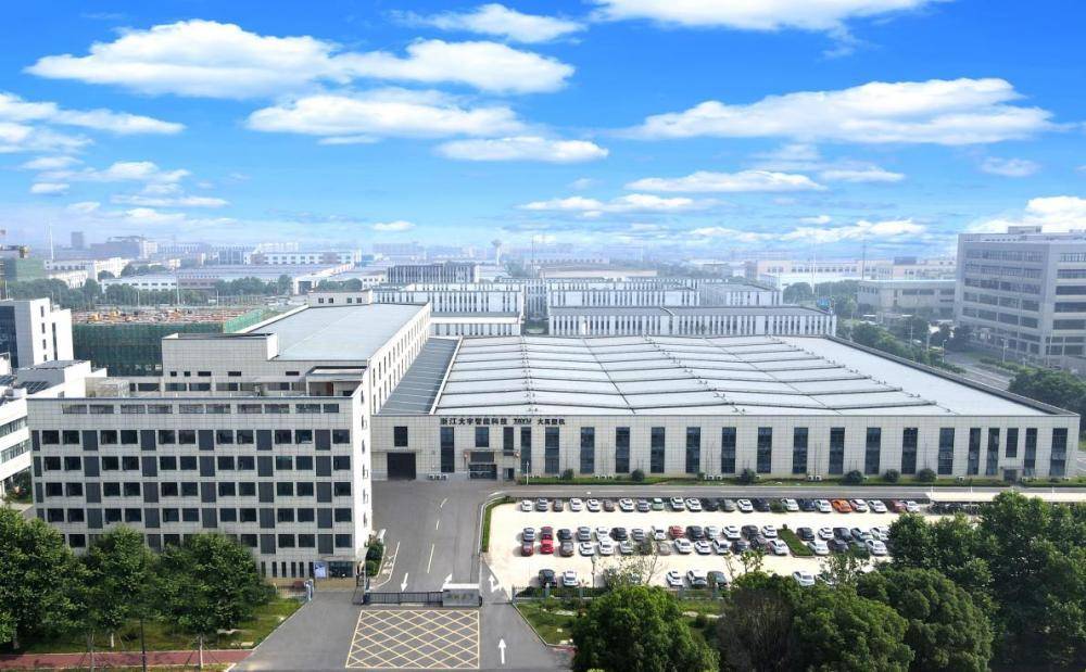 大禹塑机――-中国立式注塑机行业的领军品牌-第2张图片