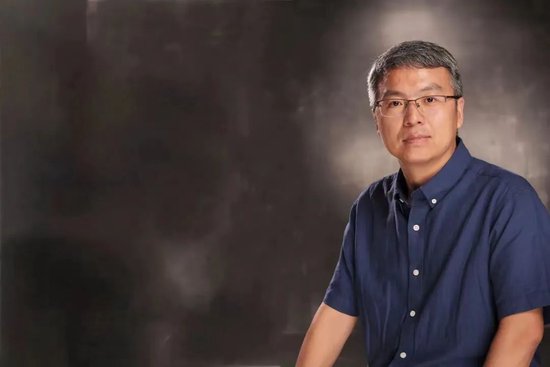 白酒界“大网红”朱伟离开后，枝江酒业似乎开始走上正轨-第1张图片