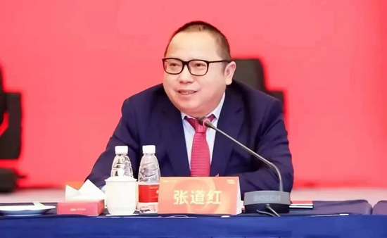 白酒界“大网红”朱伟离开后，枝江酒业似乎开始走上正轨-第8张图片