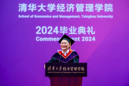 李书福谈跨国并购：相互尊重，不能隐瞒，不能欺骗-第1张图片