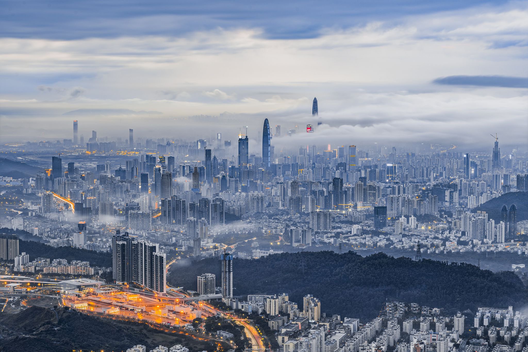 签约量创近40个月新高！深圳二手房市场发生了什么？-第1张图片