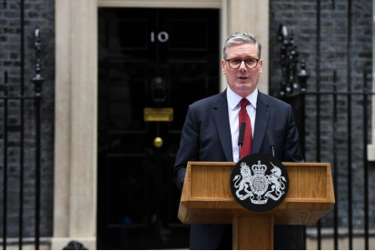 外媒：拜登与斯塔默通电话，祝贺他被任命为英国首相-第1张图片