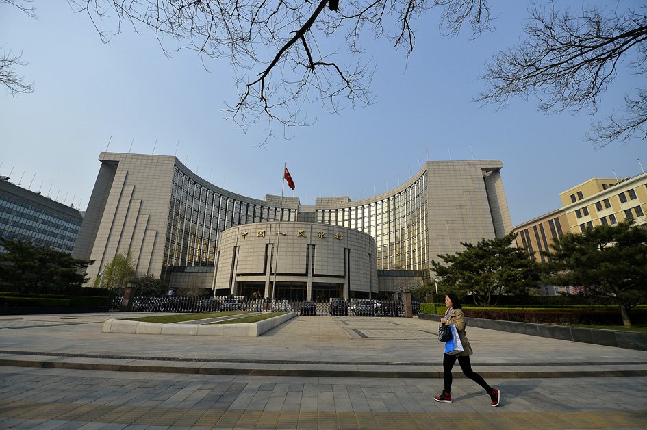 305.2万亿，6月末M2同比增长6.2% 专家：信贷数据“挤水分”效果继续体现-第1张图片