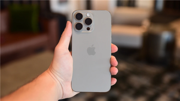 苹果信心暴增！iPhone 16系列增加备货量：要卖爆-第1张图片