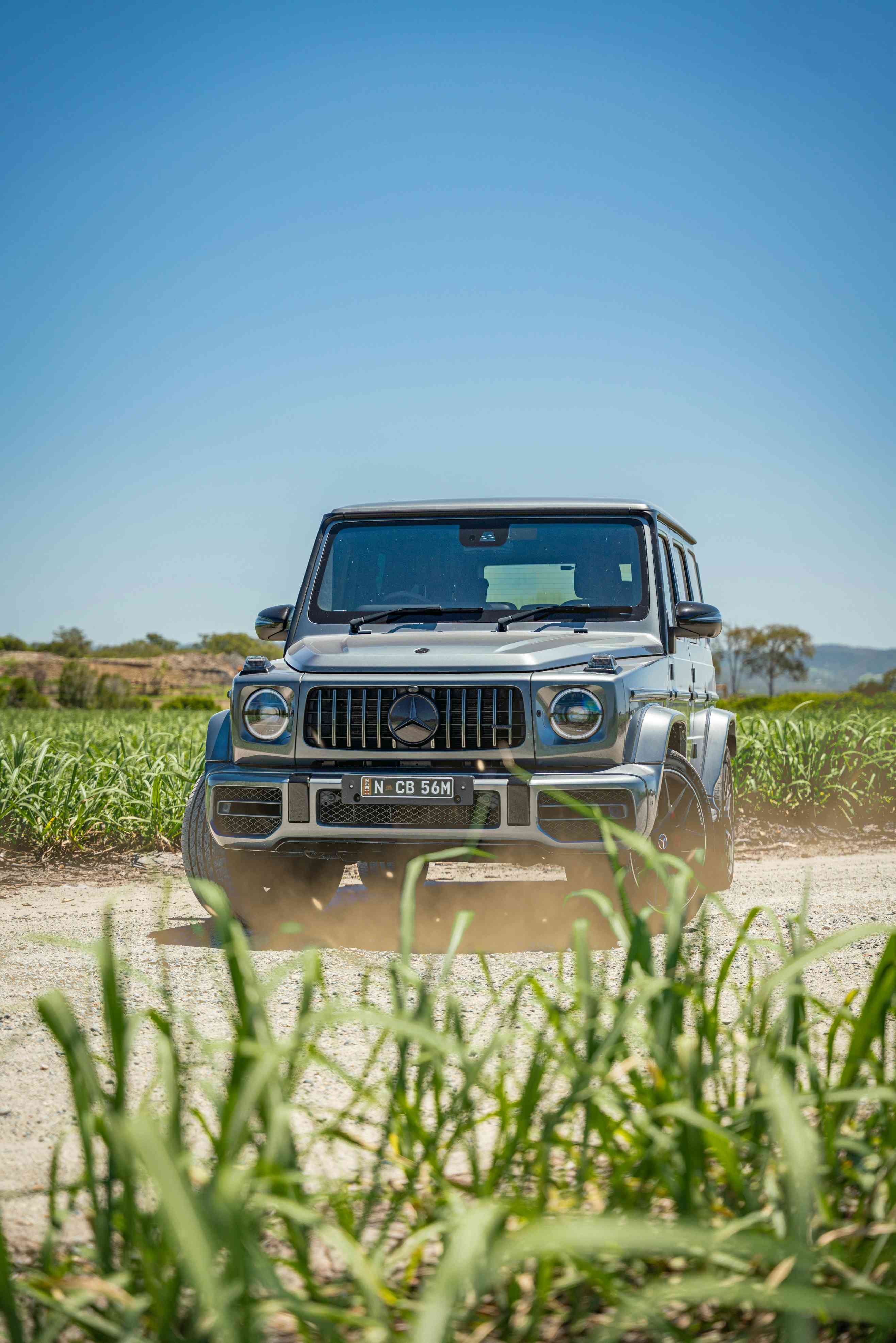 Jeep自由光车型安全座椅接口的安装方法是什么?-第1张图片 Jeep自由光车型安全座椅接口的安装方法是什么?-第1张图片