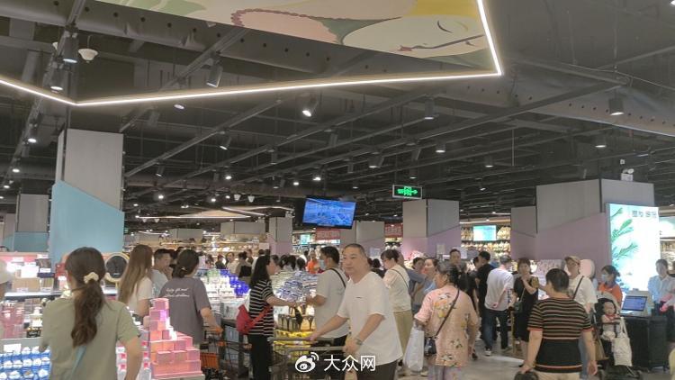 “师从胖东来”，中百仓储超市“爆改”后首次开业：价格明显下来了-第8张图片