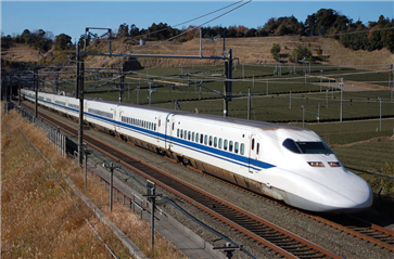 日本东海道新干线部分区间因事故暂停运行-第1张图片