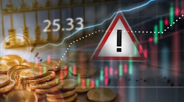 突然！俄罗斯央行重大宣布：加息200个基点！-第1张图片