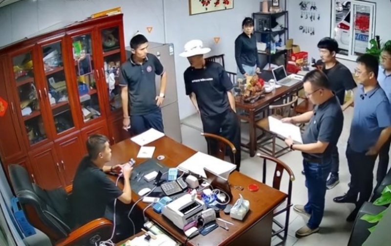 “打假博主”被打假：网络维权是一门怎样的生意？-第1张图片