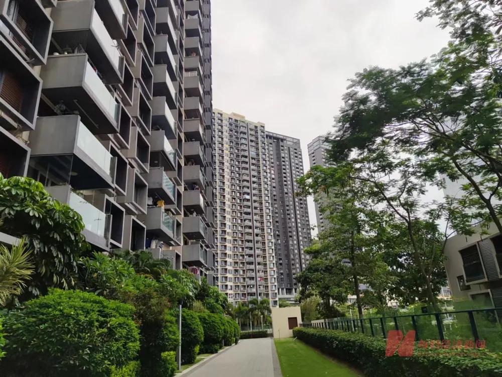 全国法拍房挂牌量还在涨，价格撑不住了-第1张图片