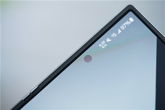 AI赋能的大折叠！三星Galaxy Z Fold6评测：用机效率翻倍-第4张图片