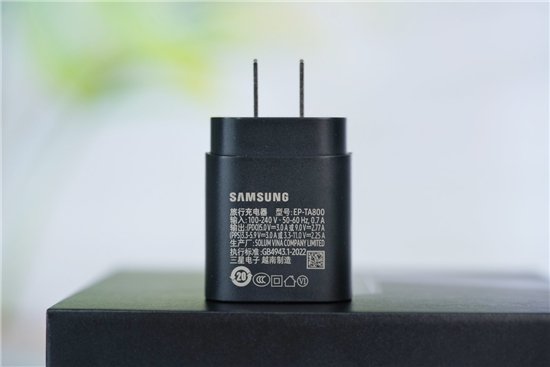 AI赋能的大折叠！三星Galaxy Z Fold6评测：用机效率翻倍-第10张图片