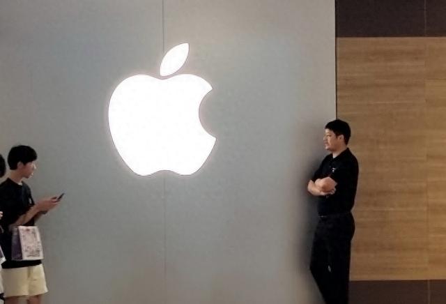 Apple Watch 通过 iOS 18.1 系统 iPhone 实现 AI 通知摘要功能-第1张图片