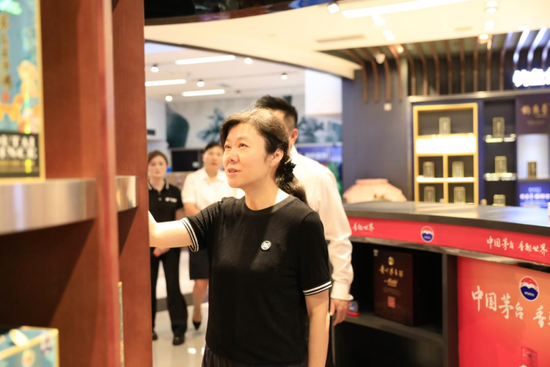 贵州茅台：白酒消费整体趋势稳定，40岁以下消费群体明显增加-第3张图片