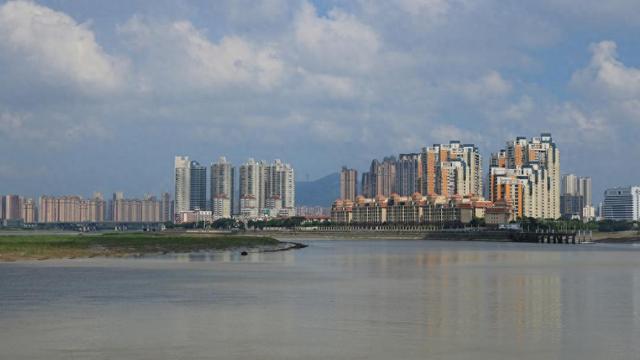 超80城支持国企等收购存量房：至少36城已启动征集，“楼市去库存效果最直接”-第1张图片