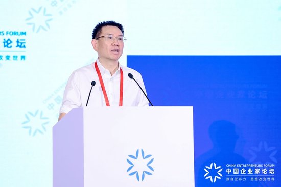 黄立：自主研发红外探测器芯片，打破了西方封锁、解决了卡脖子问题-第1张图片