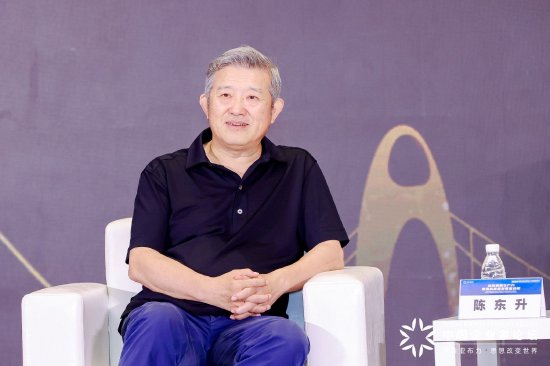 陈东升：战略决定一切，要把资源聚焦在核心问题上-第1张图片