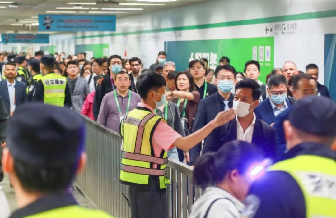 【提示】对外交通枢纽站点客流涨幅明显、新开通线路分流作用显著……2023年上海交通运行年度报告（城市客运篇）出炉-第9张图片