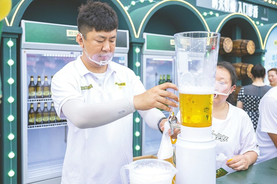 七大啤酒巨头半年报：高档啤酒成盈利关键-第1张图片
