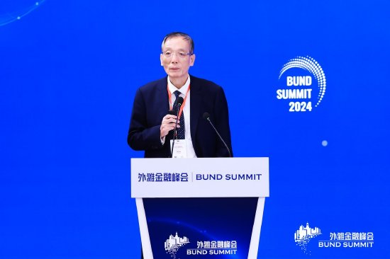 刘世锦：发展中的问题可以通过更快的加大创新力度来解决，慢发展和不发展才是更大的问题-第1张图片