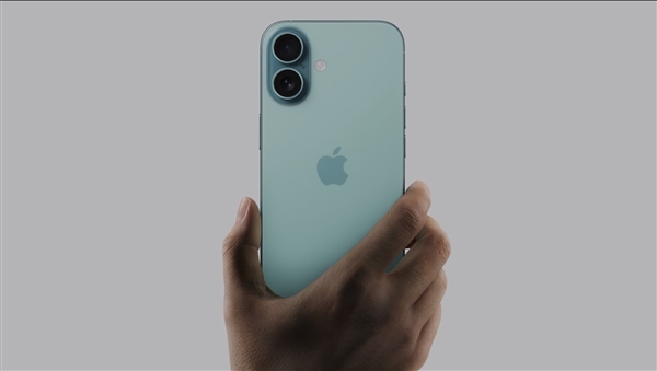 沈义人谈iPhone 16：标准版升级明显 最重要的AI无法使用有些尴尬-第1张图片