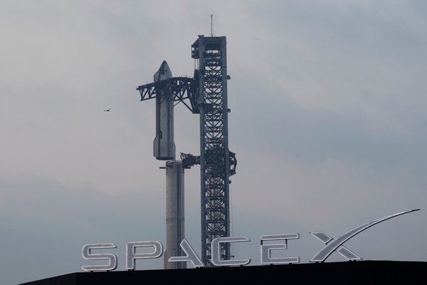 超63万美元罚单惹怒马斯克，SpaceX将对美联邦航空局提起诉讼-第2张图片