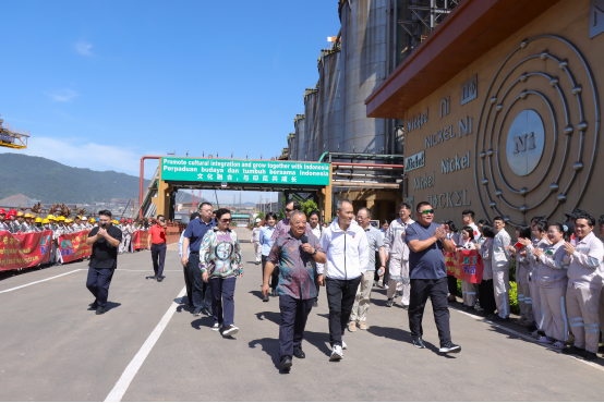 万科深石集团王石主席一行莅临格林美印尼青美邦园区参观交流-第1张图片