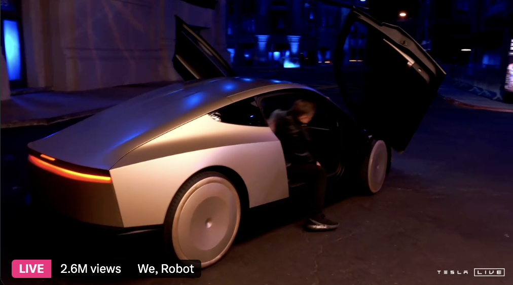 特斯拉Robotaxi亮相！鸥翼门设计，没有方向盘和踏板，马斯克亲自试乘！-第3张图片