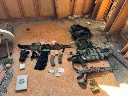 美媒最新爆料！以色列法医透露辛瓦尔死因为“头部中弹”！以军宣布：辛瓦尔保镖死亡-第4张图片