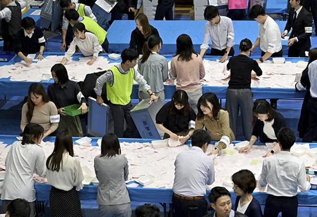 日本众议院选举自民党遭遇惨败，石破茂称“不会辞职”-第1张图片