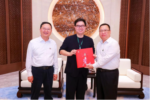 共贺中大百年华诞 逸仙集团助力高校产学研事业-第2张图片