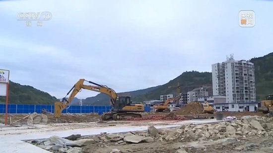 “2000多吨垃圾倒入外省”背后的真相-第9张图片