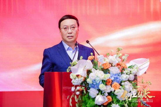 高培勇：更加积极宏观政策的内在逻辑和运行机理可概括为“三兼”-第1张图片