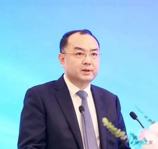 李大龙正式掌舵广州银行！稳健发展勤修内功或是之后主题-第2张图片