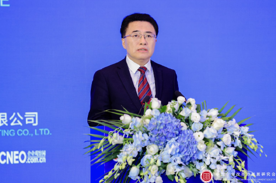 翁杰明：企业要在地方政府经济功能转变中趋利避险-第1张图片