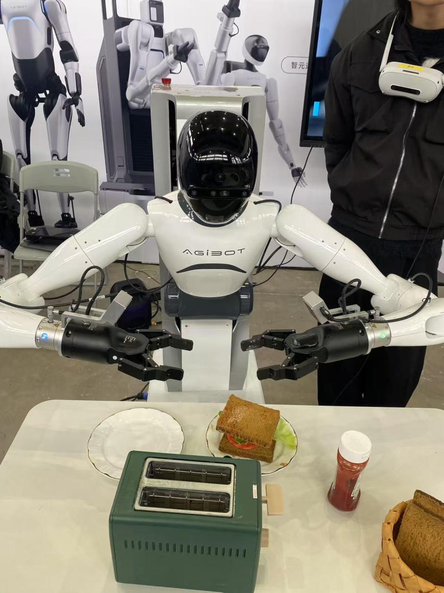 人形机器人哪家强？宇树、智元、星海图、开普勒等同台竞技-第2张图片